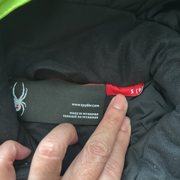 🚫SOLD🚫 Spider ski jacket - Picture 3 of 4